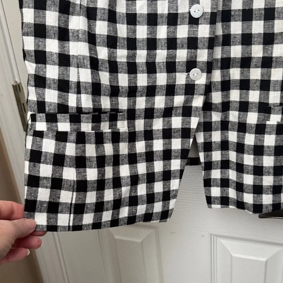 Wayf Black and White Checkered Top - Picture 3 of 7